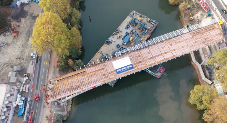 Pont Du Village Des Athl Tes D Couvrez En Vid O L Op Ration Hors