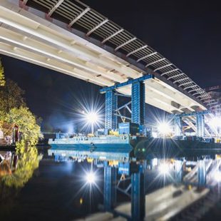 Le nouveau pont du village des athlètes est posé !