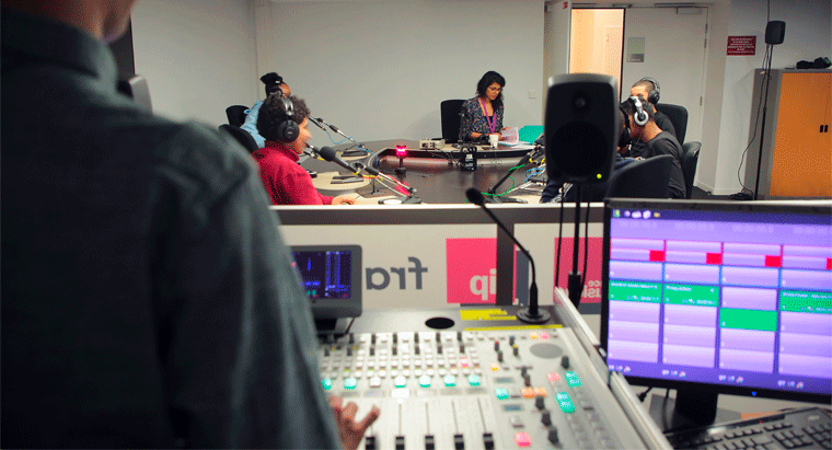 A la Maison de la radio, les collégiens de Villetaneuse studieux en studio