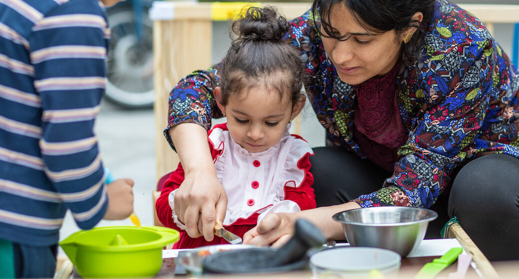 Les cabanes des 1000 premiers jours font leur nid en Seine-Saint-Denis