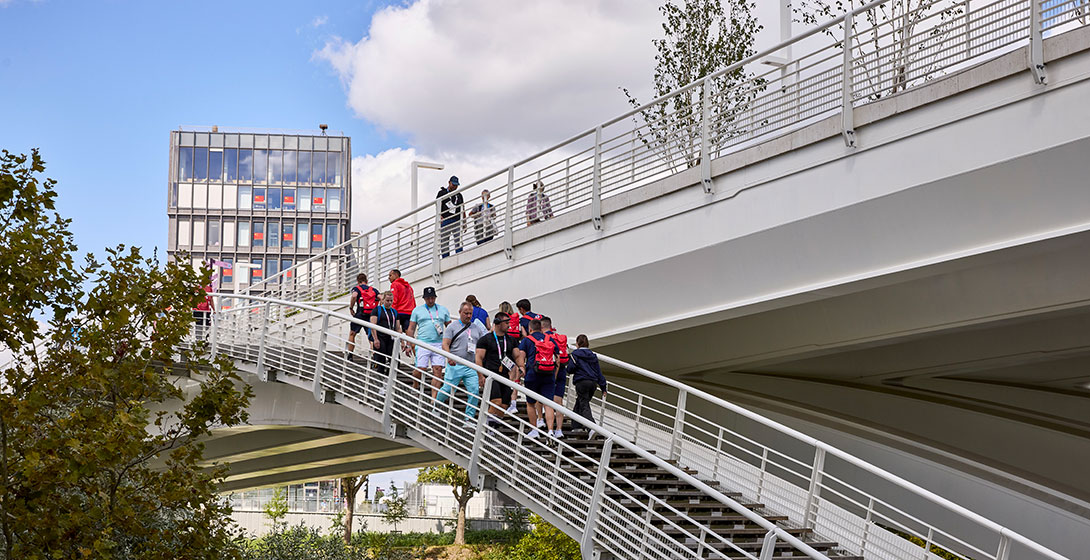 Venez traverser le pont olympique Louafi Bouguera !