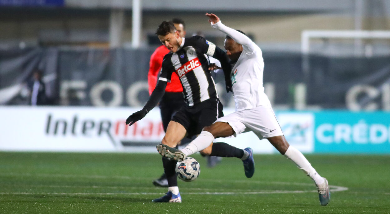 Le FC 93 sort de la Coupe de France avec les honneurs