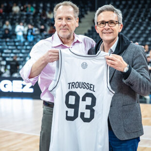 Première danse avec le Paris Basketball