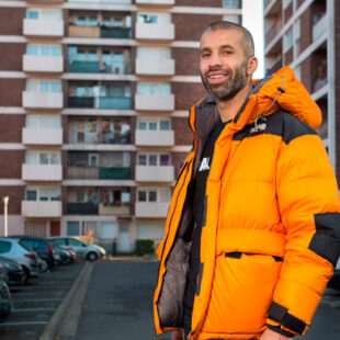 Nadir Dendoune, des cités aux cimes