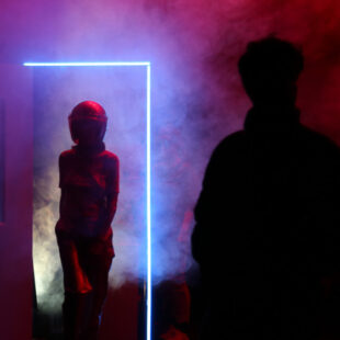 Quand le théâtre ouvre des univers parallèles