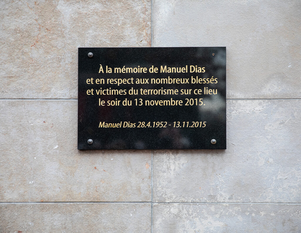 CÉRÉMONIE-D'HOMMAGE-AUX-VICTIMES-DU-13-NOVEMBRE-2015---STADE-DE-FRANCE_1