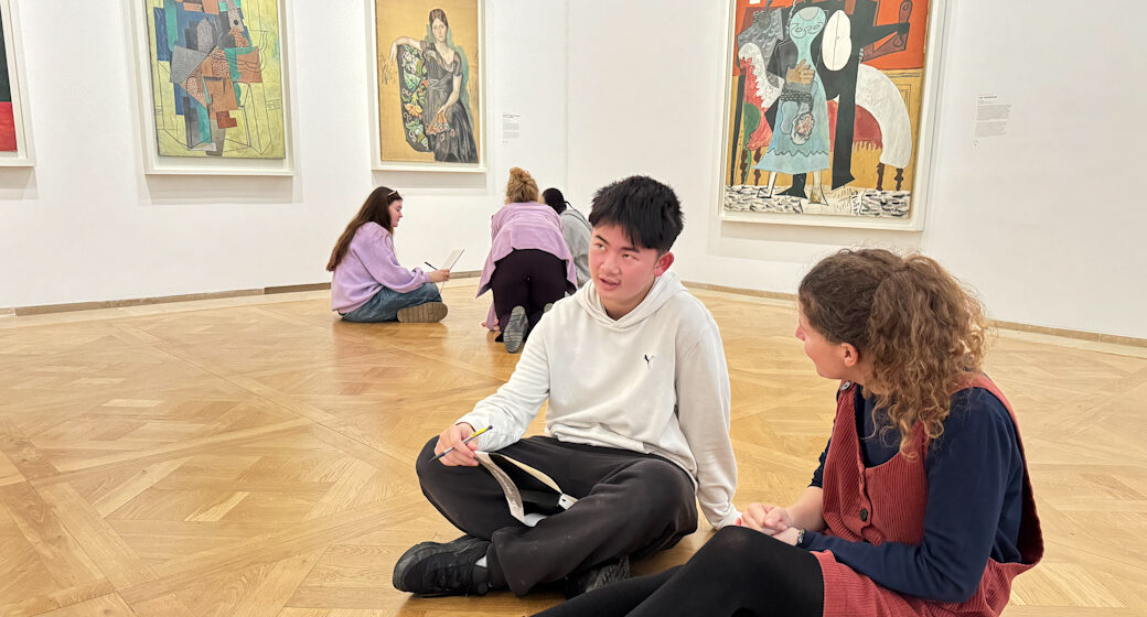 Des collégien·nes de La Courneuve au musée Picasso (2/4)