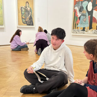 Des collégien·nes de La Courneuve au musée Picasso (2/4)