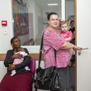 Les PMI de Seine-Saint-Denis aux côtés des femmes, 1/4