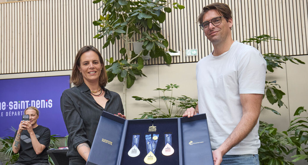 Comment Laure Manaudou a-t-elle appris à nager ?