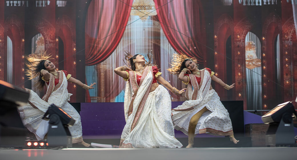 Bollywood Masala a fait vibrer le Parc Georges-Valbon !