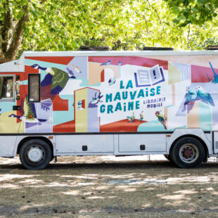 Une librairie qui roule vers ses lecteurs